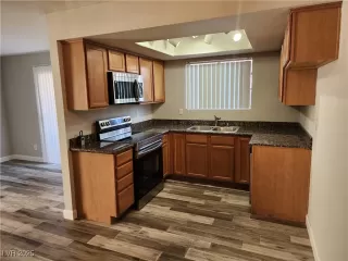 Photo #6: 2664033 Listing