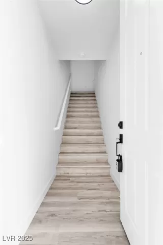 Photo #1: 2664062 Listing 