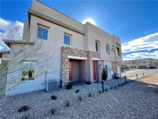 Photo #2: 2664065 Listing 
