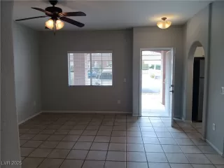 Photo #5: 2664077 Listing 