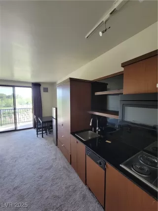 Photo #2: 2664088 Listing 