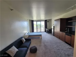 Photo #6: 2664088 Listing 