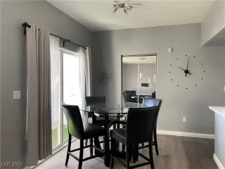 Photo #4: 2664096 Listing 