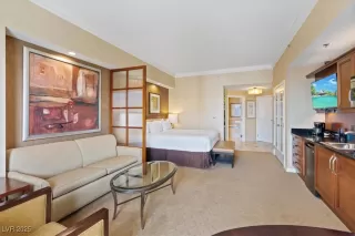 Photo #6: 2664111 Listing