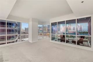 Photo #4: 2664116 Listing