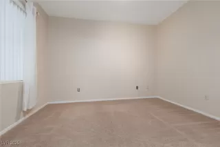 Photo #6: 2664118 Listing 