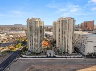 Photo #1: 2664124 Listing 