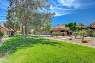 Photo #3: 2664129 Listing 