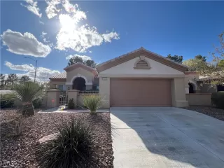 Photo #1: 2664167 Listing