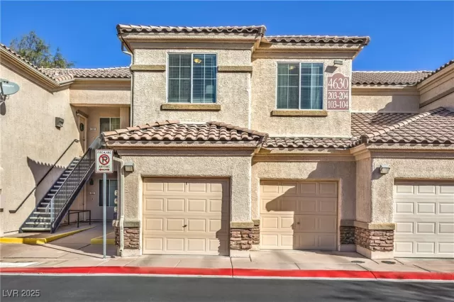 MLS: 2664176 Condo For Sale