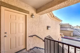 Photo #5: 2664176 Listing