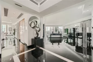 Photo #3: 2664196 Listing 