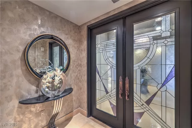 MLS: 2664217 Condo For Sale