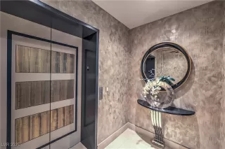 Photo #6: 2664217 Listing 