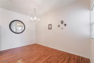 Photo #6: 2664218 Listing 