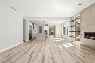 Photo #4: 2664250 Listing 