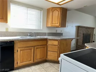 Photo #2: 2664255 Listing 