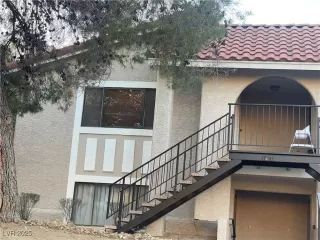 Photo #1: 2664272 Listing 