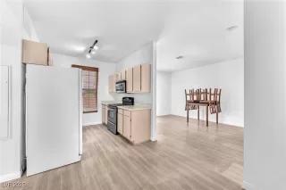 Photo #5: 2664304 Listing 