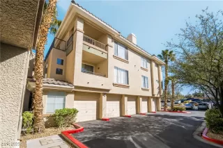 Photo #2: 2664305 Listing 