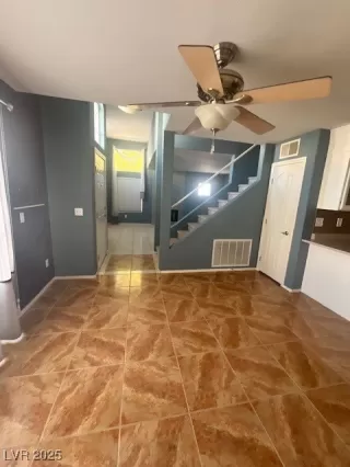 Photo #5: 2664323 Listing 