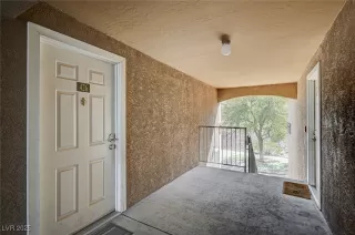 Photo #3: 2664324 Listing