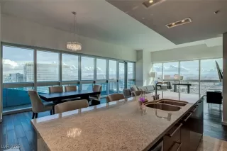 Photo #2: 2664341 Listing 