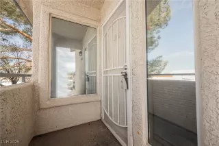 Photo #2: 2664351 Listing 