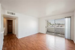 Photo #4: 2664351 Listing 