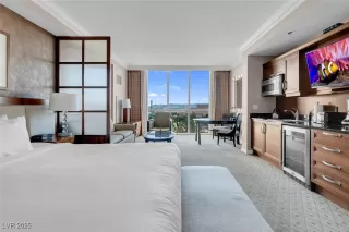 Photo #5: 2664358 Listing