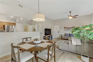 Photo #5: 2664369 Listing