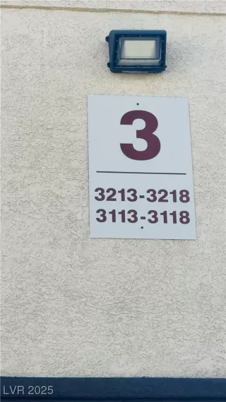 Photo #2: 2664379 Listing 