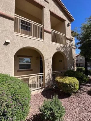 Photo #1: 2664403 Listing 