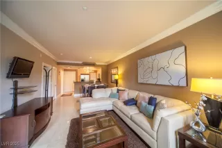 Photo #4: 2664410 Listing 
