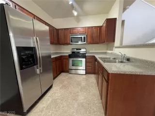 Photo #4: 2664439 Listing 