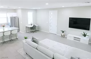 Photo #5: 2664467 Listing 