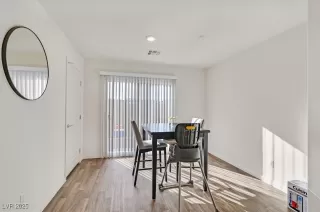 Photo #6: 2664492 Listing