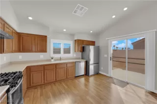 Photo #1: 2664499 Listing