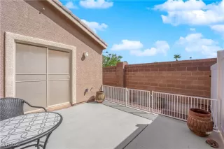 Photo #2: 2664499 Listing