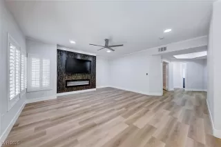 Photo #4: 2664533 Listing