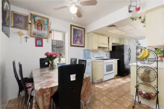 Photo #6: 2664541 Listing