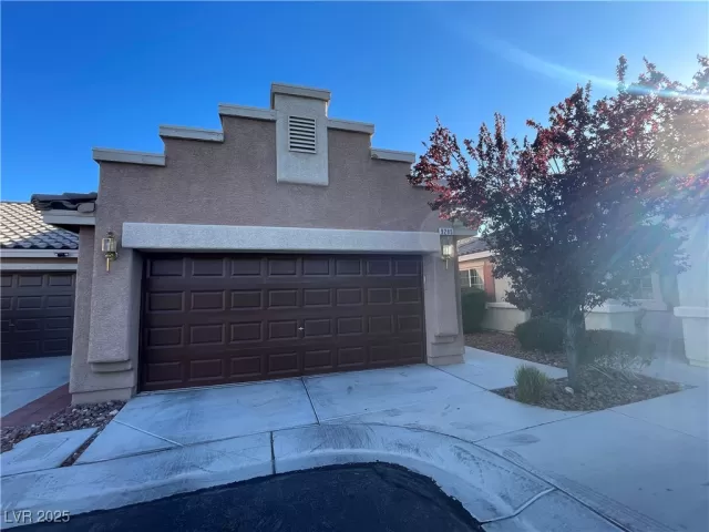 MLS: 2664570 Condo For Sale