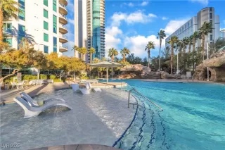 Photo #2: 2664572 Listing 