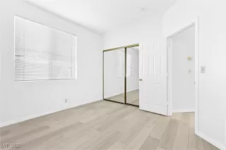 Photo #5: 2664669 Listing