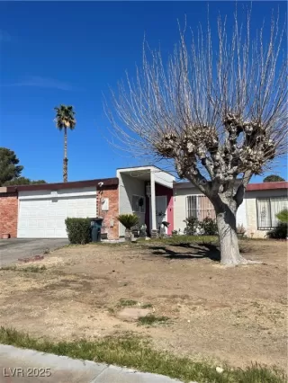 Photo #1: 2664671 Listing