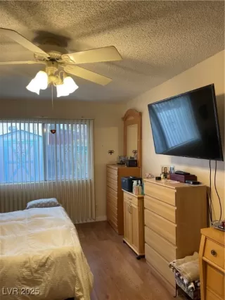 Photo #3: 2664671 Listing