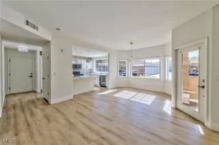 Photo #2: 2664693 Listing 