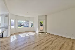 Photo #3: 2664693 Listing 