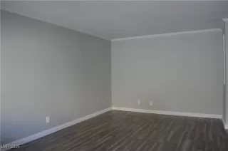 Photo #2: 2664728 Listing 