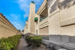 Photo #2: 2664730 Listing 